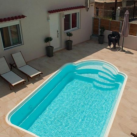 Lazaros Home ปาเลกาสตรอน ภายนอก รูปภาพ