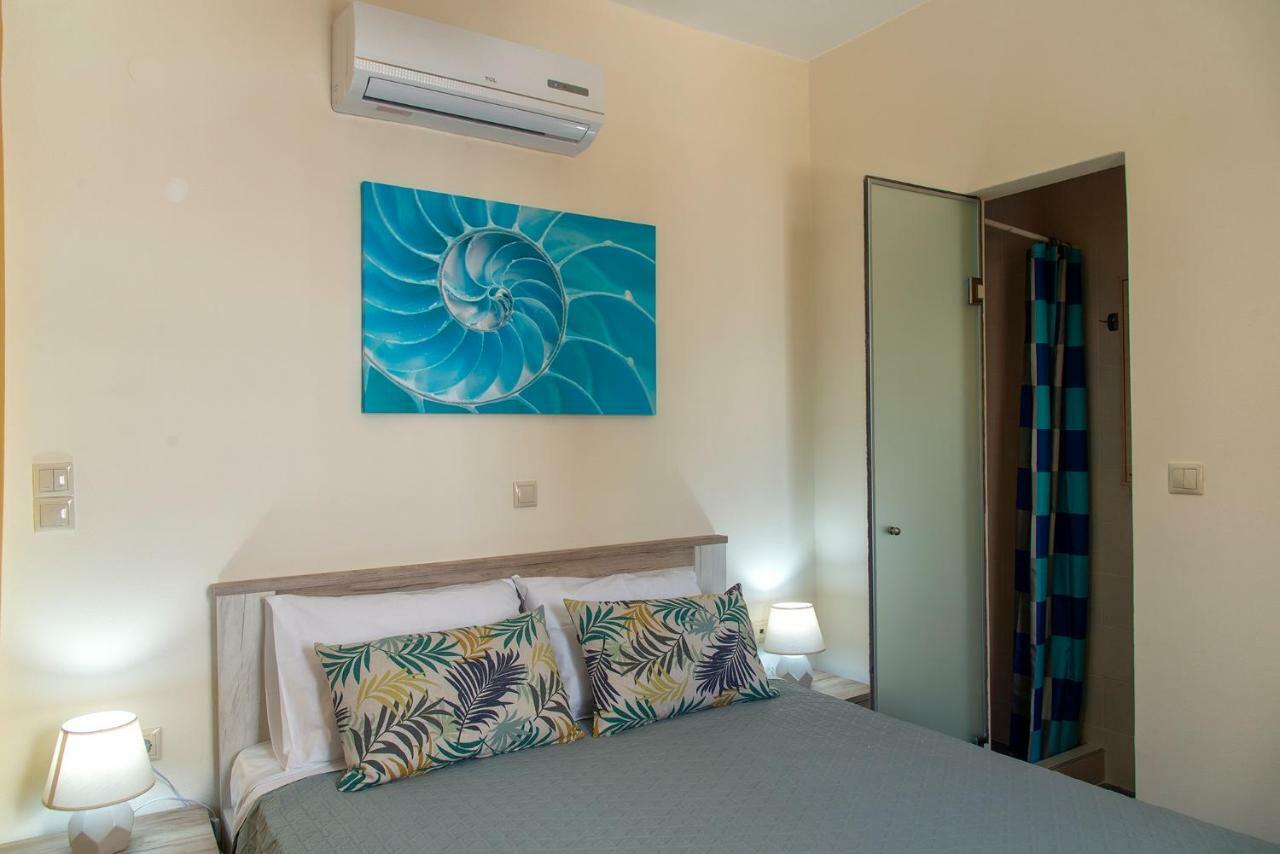 Lazaros Home ปาเลกาสตรอน ภายนอก รูปภาพ